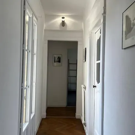 Holiday home Grand A Braine-la Tourelle Du Marquis-12a14pers. *