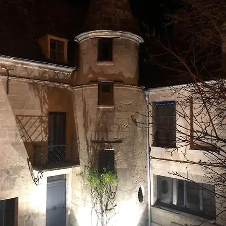 Grand A Braine-la Tourelle Du Marquis-12a14pers. Holiday home *