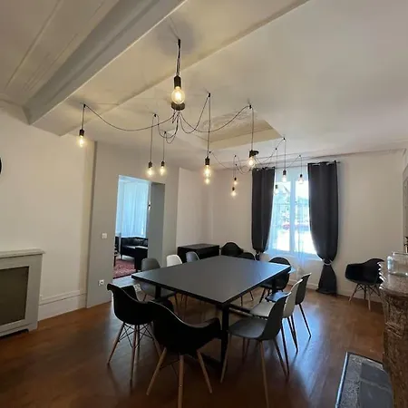 Holiday home Grand A Braine-la Tourelle Du Marquis-12a14pers. *